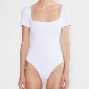 Aritzia Babaton Original Contour Squareneck Bodysuit in Bright White